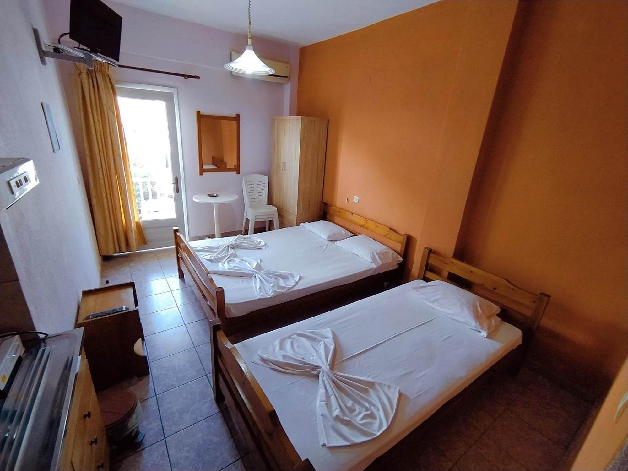 Μαρκονησ Otel Paralía Dış mekan fotoğraf